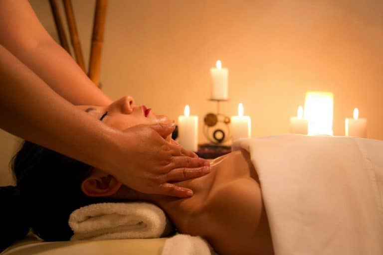 Chakra: cosa sono, i sette centri e come si lavora con loro