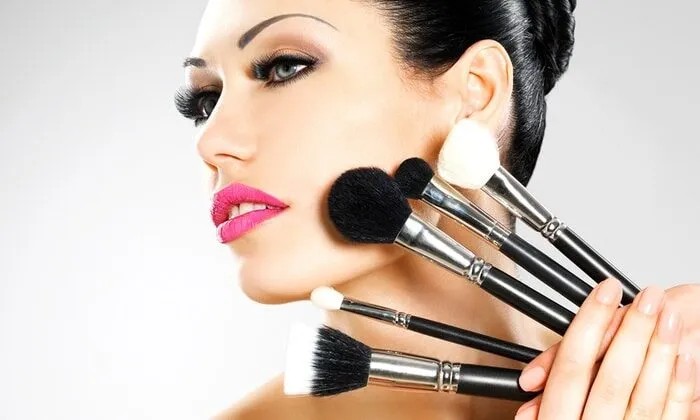 corsi make up