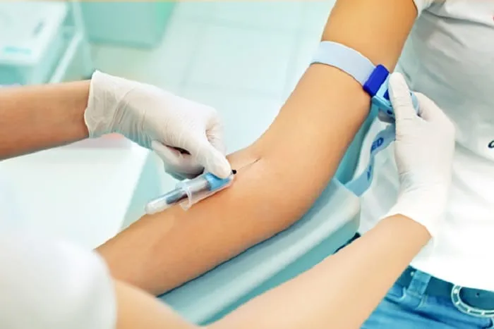 test di gravidanza con analisi del sangue